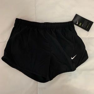 Girls nike running shorts. Size small